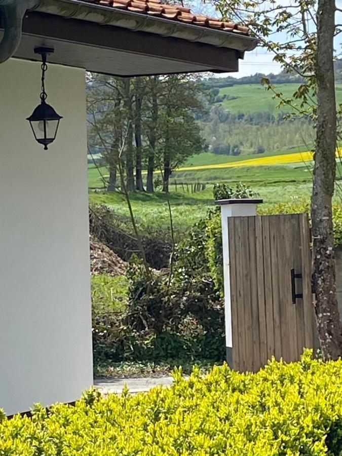 Un Matin De Mai Bed and Breakfast Verlincthun Exteriör bild